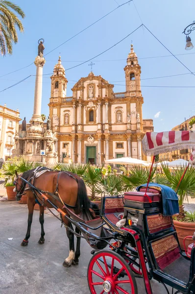 San Domenico náměstí a kostel v Palermu, Itálie — Stock fotografie
