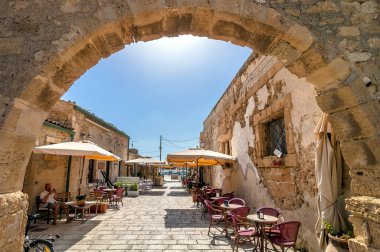 Marzamemi küçük balıkçı köyü Güneydoğu Sicilya