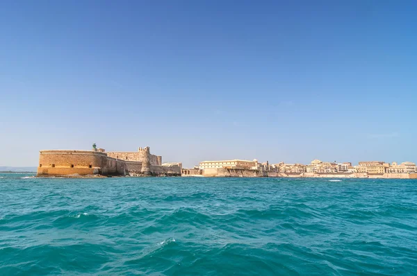 Vista dal mare in ortigia, siracusa, sicilia — Foto Stock