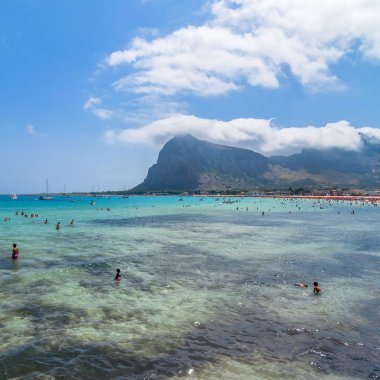 Plaj ve Akdeniz San Vito Lo Capo, Sicilya, İtalya