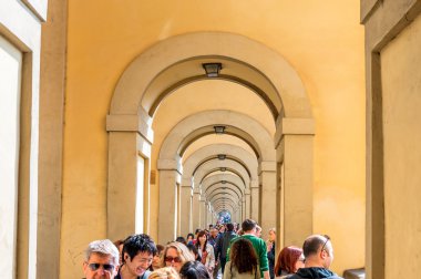 Florence, Toskana bölgesindeki kemerli ünlü yolu