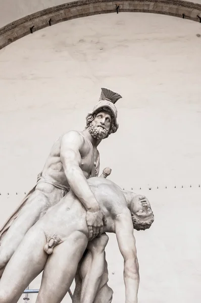 Standbeeld van de Griekse held Menelaos houden Patroclus in Florence — Stockfoto