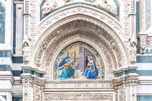 Detail van de kathedraal van santa maria del fiore, florence, Italië — Stockfoto