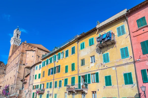 Gatuvy i Siena, Italien — Stockfoto