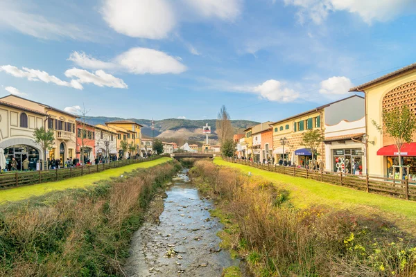 Shopping Outlet in Barberino di Mugello — Stock Photo, Image