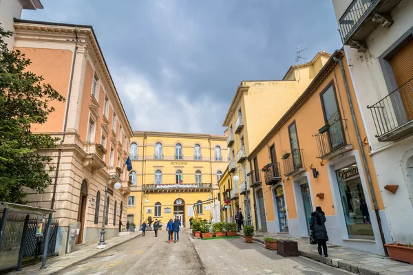 Centrum straatmening in Potenza, Italië — Stockfoto