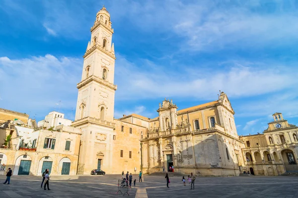 Praça do Duomo com Catedral em Lecce — Fotografia de Stock