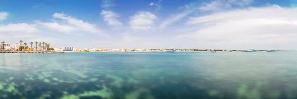 Porto Cesareo kusten i Joniska kusten, Italien — Stockfoto