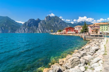 Torbole - rüzgar sörfçü cennet Lake Garda, İtalya
