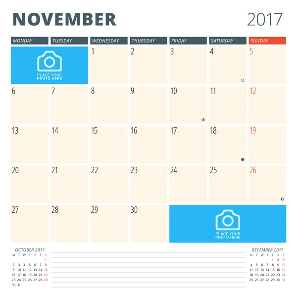 Perencana Kalender untuk Tahun 2017. Desain Templat dengan Place for Photos and Notes. November. Minggu Mulai Senin - Stok Vektor