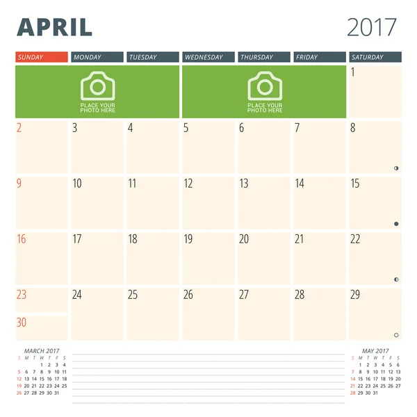 Planificador de Calendario 2017 Año. Plantilla de diseño con lugar para fotos y notas. April. Semana comienza el domingo — Vector de stock
