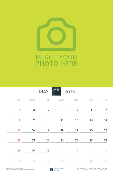 Modelo de calendário para maio de 2016. A semana começa no domingo. Modelo de impressão de design de planejador de calendário de parede. Calendário vetorial. Design de artigos de papelaria —  Vetores de Stock