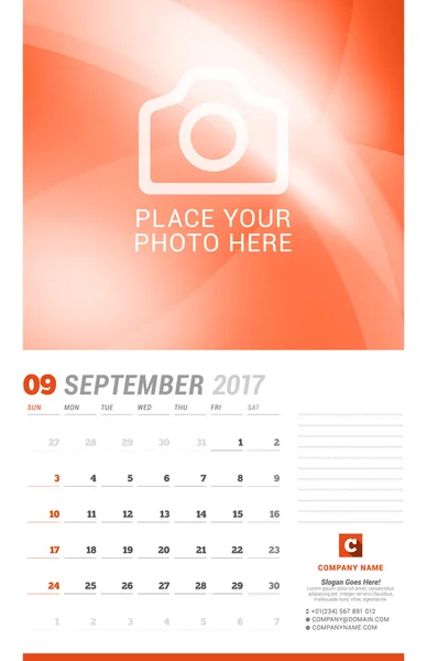 Septiembre de 2017. Muro Calendario mensual para 2017 Año. Plantilla de impresión de diseño vectorial con lugar para la foto. La semana empieza el domingo. Plantilla de Planificador. Diseño de papelería — Vector de stock