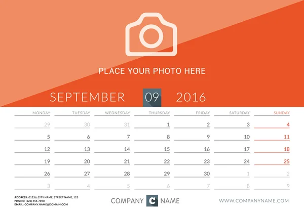 Desk Calendar 2016. Modelo de impressão vetorial. Setembro. Semana começa segunda-feira —  Vetores de Stock