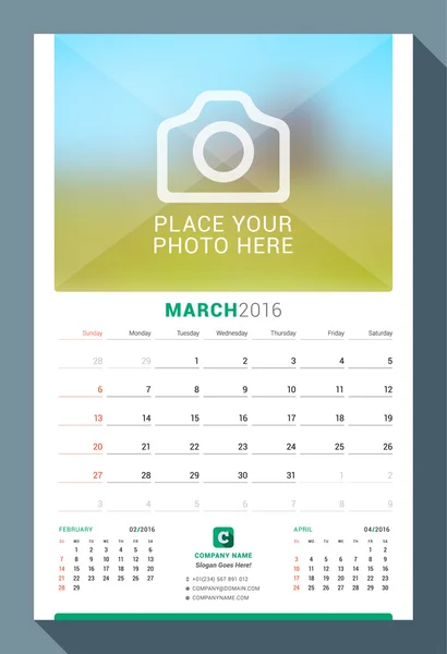 Март 2016. Ежемесячный календарь на 2016 год. Шаблон для печати векторного дизайна с местом для фотографии. Неделя начинается в воскресенье. 3 месяца на странице — стоковый вектор