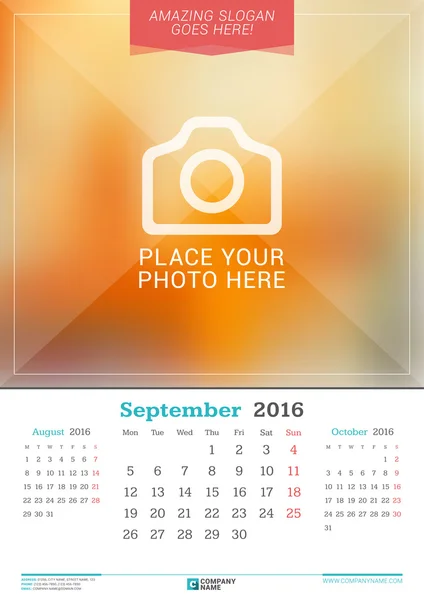 Setembro de 2016. Calendário mensal de parede para 2016 Ano. Modelo de impressão de design vetorial com lugar para foto. A semana começa segunda-feira. 3 Meses na página —  Vetores de Stock