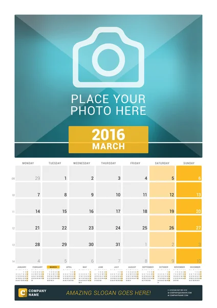 Март 2016. Ежемесячный календарь на 2016 год. Шаблон для печати векторного дизайна с местом для календаря фотографий и года. Начало недели понедельник — стоковый вектор