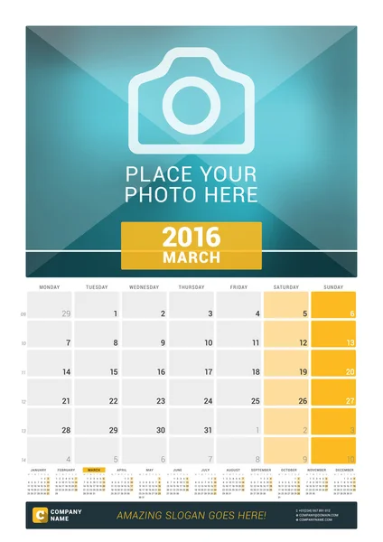 Березень 2016 року. Настінний місячний календар на 2016 рік. Векторний дизайн Друк шаблону з місцем для фотографії та календар року. Тиждень починається понеділок — стоковий вектор