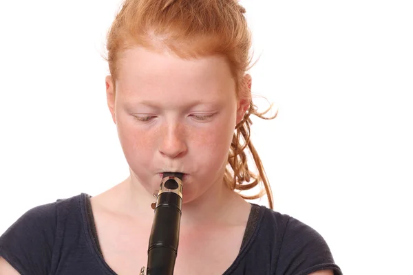 Молодой кларнетист — стоковое фото