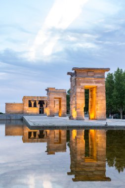 Madrid'de debod Tapınağı de