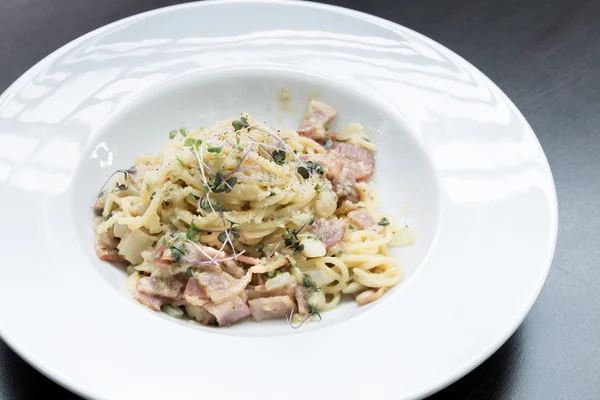 Espaguetis carbonara gourmet — Foto de Stock