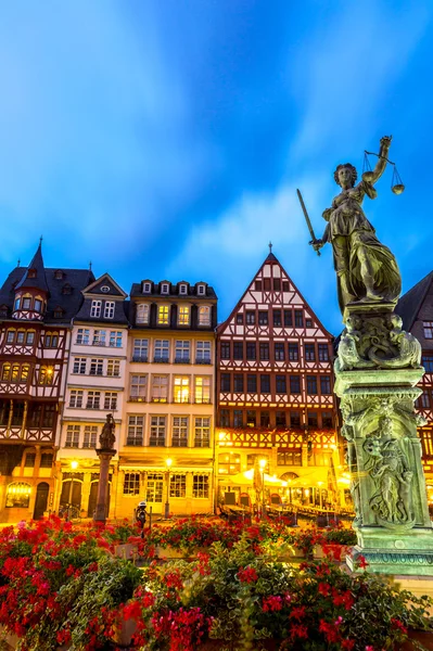 Frankfurter Altstadt bei Sonnenuntergang — Stockfoto