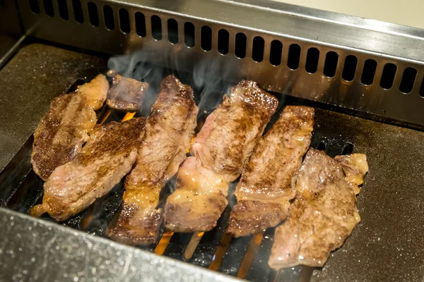 Wagyu Beef A5 yakiniku —  Fotos de Stock