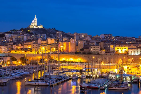 Marsella ciudad en Francia por la noche — Foto de Stock