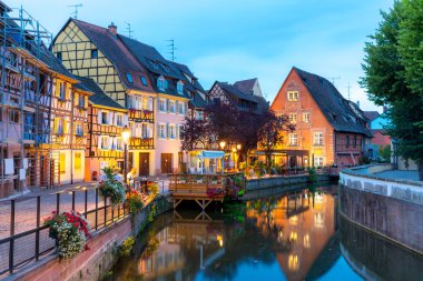 Gece Fransa Colmar şehir