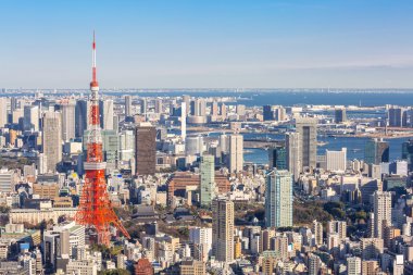 Tokyo Kulesi manzarası ile