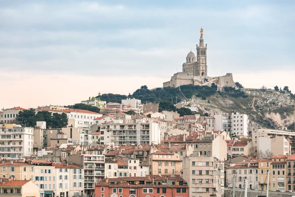 Marsella ciudad en Francia al atardecer — Foto de Stock