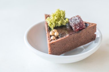 Çikolatalı Tart tatlılar dekorasyon ile