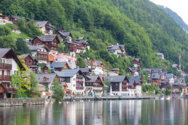 Alacakaranlıkta Hallstatt Köyü