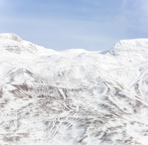 Montagna neve invernale — Foto Stock