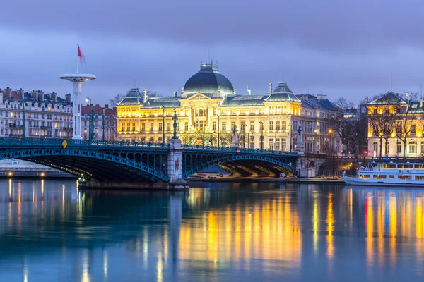 Lyon University ponte na França — Fotografia de Stock