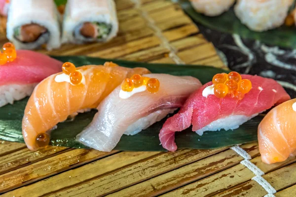 Salmon, tuna and hamachi Sushi set — Stock Photo, Image