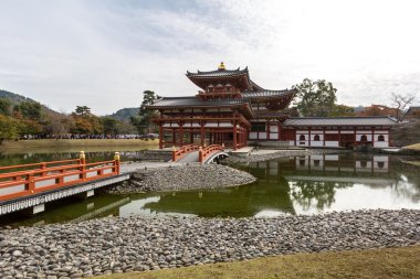 byodo-in uji kasaba kyoto tapınakta