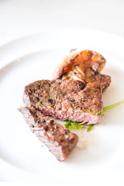 Rindersteak vom Grill — Stockfoto