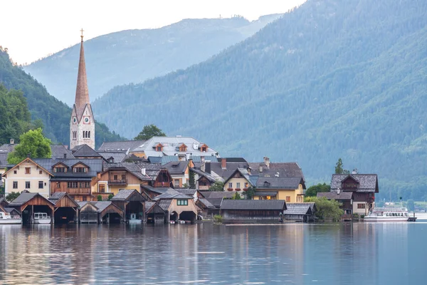 Деревня Халльстат в Австрии — стоковое фото