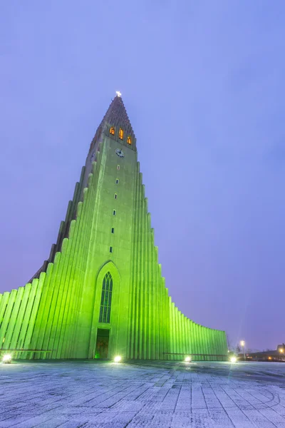 Catedral de Hallgrimskirkja na Islândia — Fotografia de Stock