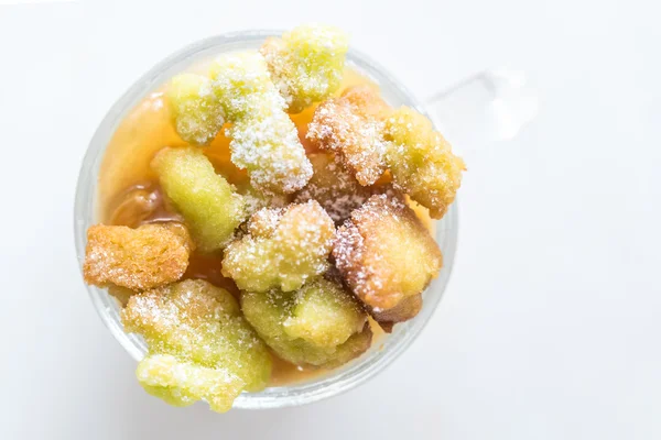 Apple Crumble pies in glass — Stock Photo, Image