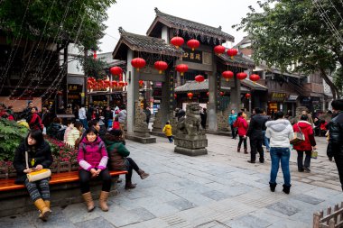 turistler, ciqikou antik kenti