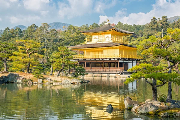 Kinkakuji Rozciągacz w Kioto w Japonii — Zdjęcie stockowe