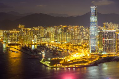 Hava Hong Kong gece