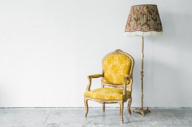 Chira etmek masa lambası