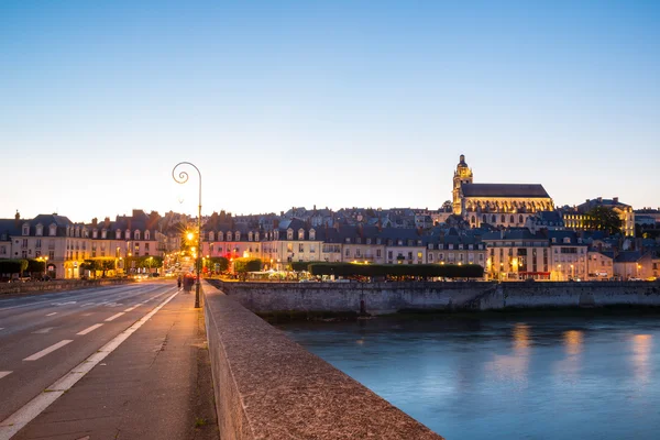 Blois con Catedral Francia al atardecer —  Fotos de Stock