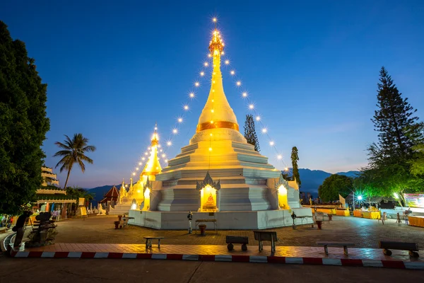 Wat phra that doi kong mu tempel — Stockfoto