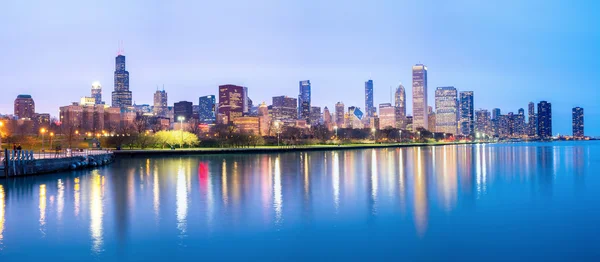Центр Чикаго и озеро Мичиган — стоковое фото