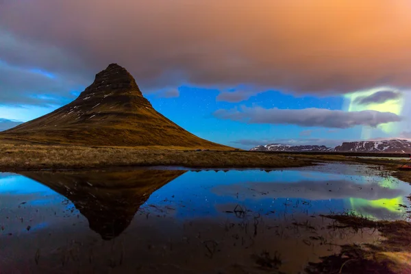 De Northern Light in IJsland — Stockfoto
