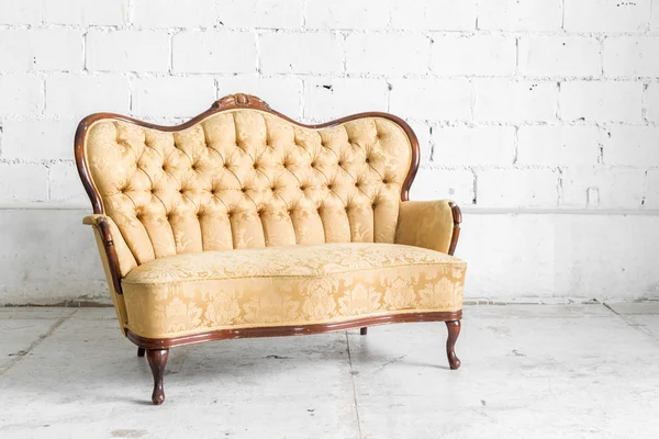 Bruin Retro Sofa — Stockfoto